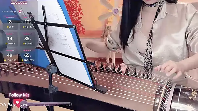 Noomi-1111 - 细水长流的日子，不说永远，只说珍惜（骚骚舞）