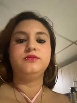 Emilycoy1 - Show cum 💦