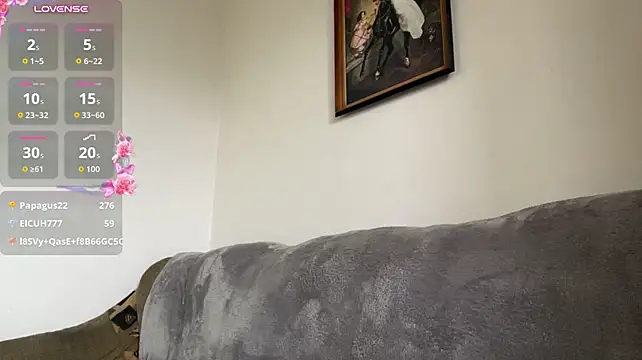 Liesenaniles - Pinch my tasty nipples close up