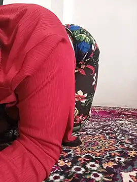 Saritaaaa - تعال شم طيزي 😋🫠