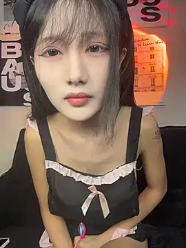 Xiaoxiao1001 - 撕胸贴 五分钟