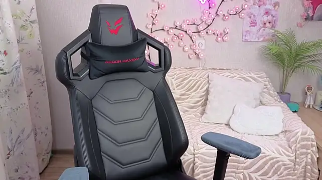 KiraAzatas