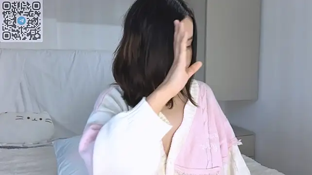 Oohannii - masturbate wet pussy