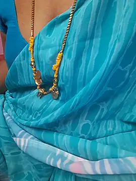 Tamil_Ammani - Boobs show😜😜😝🥰🔥🔥🔥