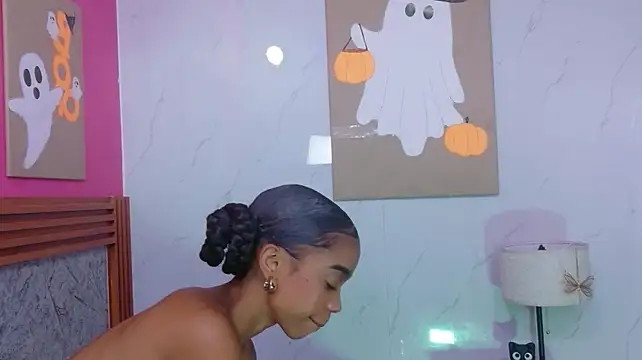 Littleebonymommy - DILDO PLAY 🍆