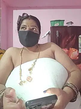 Tamil_lathikaaa - Nude show on dress
