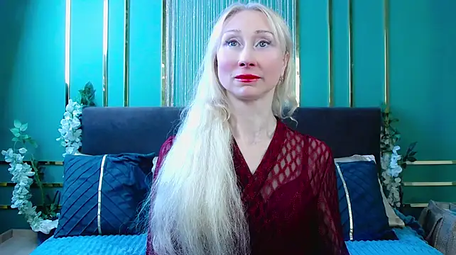 KissDreamm - Striptease