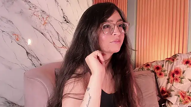 Eva_Macalliter - zoom asshole