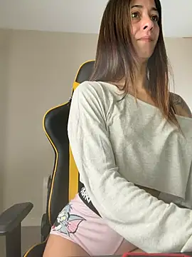 SOFIASWEETSECRETT - enseñanos las tetas