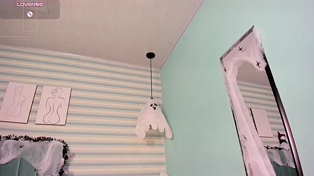 Goddess_kianna - oil on my tits🫧🦄