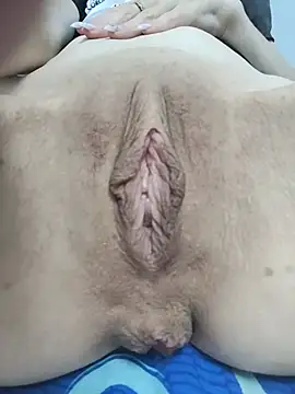 MaryPele - finger in the ass