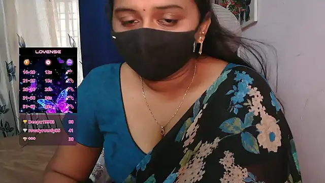 Pavani-Darling - ice on boobs in 5 mins