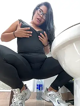 Anthonella_rousse - Masturbation with fingers