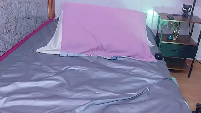Littleebonymommy - DILDO PLAY 🍆