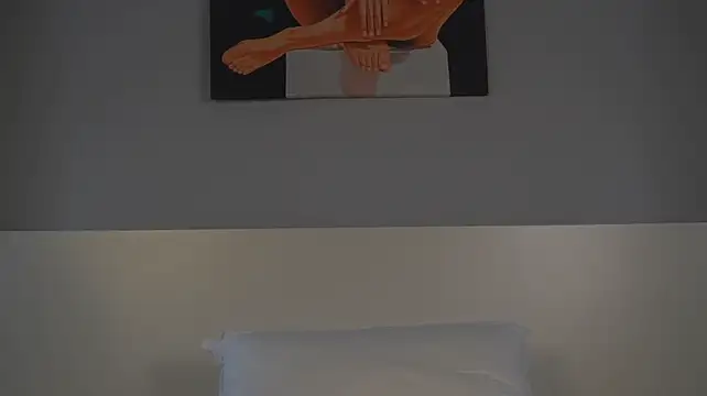 AnnaSiren - Tongue play with dildo and suck deep