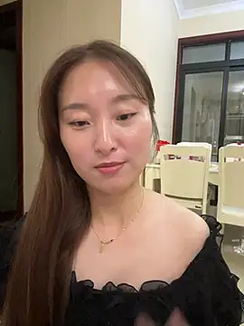 Lianer_520 - 平台首秀，希望哥哥们多多支持莲儿！