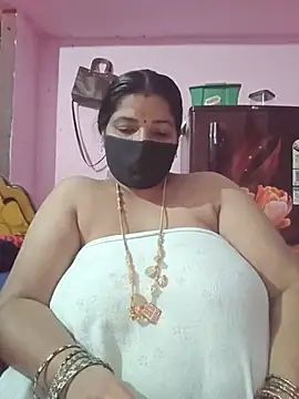 Tamil_lathikaaa - Nude show on dress