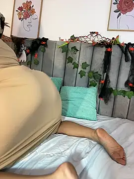 Naomiii__ - INTENSE MISSIONARY SEX🍑💦🍒💥💥