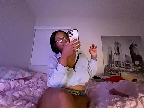 KiDaBrat - I moved $how me love 🏡🚚🧚🏾