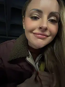 EmaSalis - Get naked and play