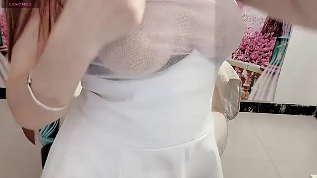 Xiaoxiao-258 - 爱你不是三两天小粉控制5分钟
