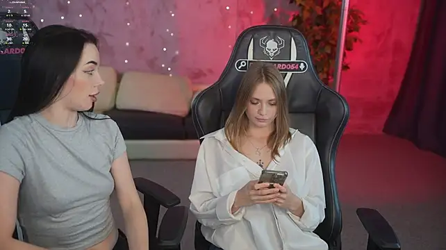Angy_Netal - lesbian touching