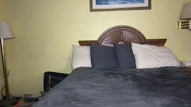 TiffaneyLove - 3 Finger Pussy!!!
