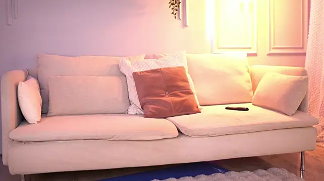 SiennaHays - slide a finger inside