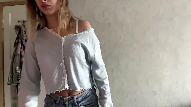 AleneLaurente - ❤️I'll show you my warm and soft tummy💕