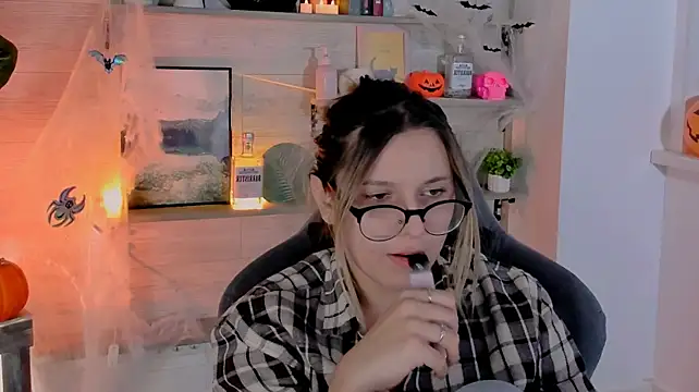 LeslieBloom - on the new dress