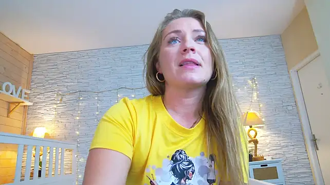 Maril_Lou - Crazy dildo ride