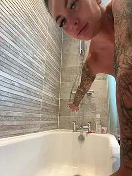 BELLABLACKXUK - Play with pussy