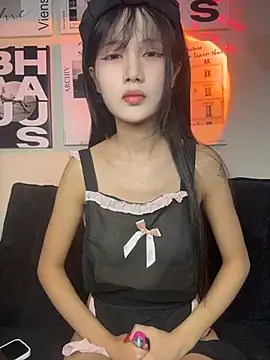 Xiaoxiao1001 - 撕胸贴 五分钟