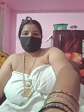 Tamil_lathikaaa - Nude show on dress