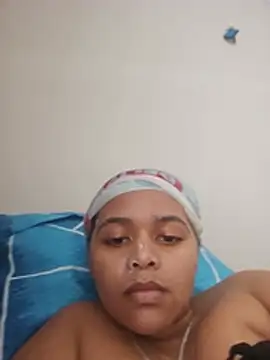 Feisty_stunner - Take panties off🥺