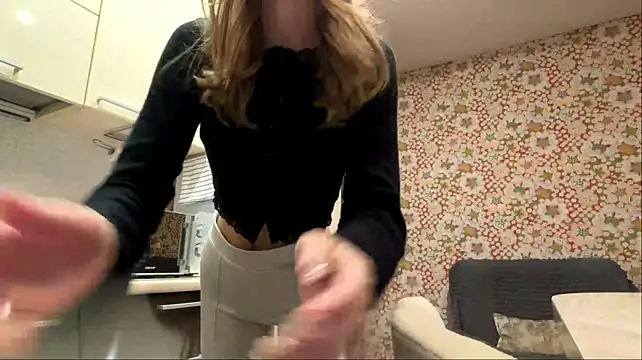 ShelbaMitsuda - Tease with my top… and fix it slowly