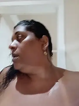 Maliaebonyfetish - Squirt/ video