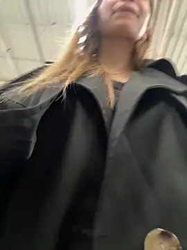 Olivia_Jemison - Take off my skirt + fingering my pussy