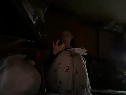 Snowbunnycake_131 - Put lush in pussy