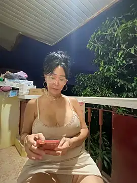 Sweetieme - @fingering/playing pussy at balcny nakee
