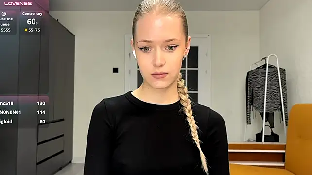 ZaidaSchwarten - Touch ass