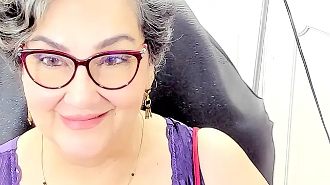 Cataleya_mom