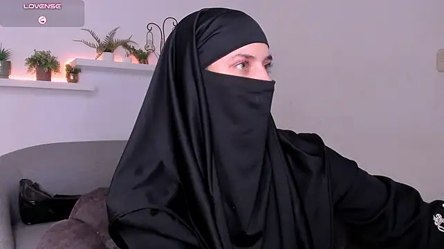 Salma_arabicc - Show ass in thread slowly
