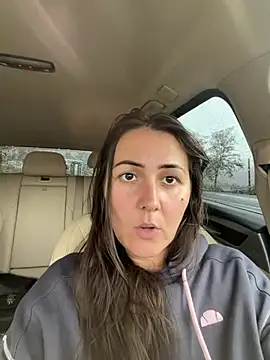 BrunetteNymph - Show asshole ❤️