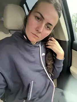 BrunetteNymph - Show asshole ❤️