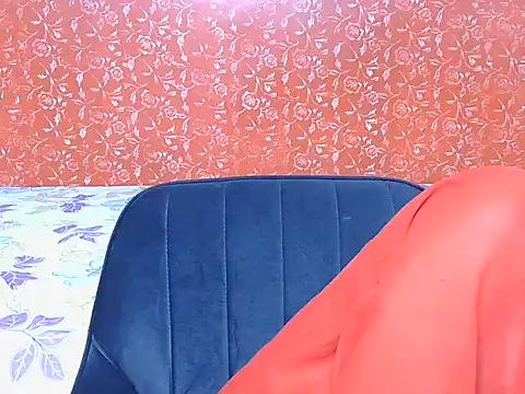 Hot-siyaa - pussy chocolate and oil massage