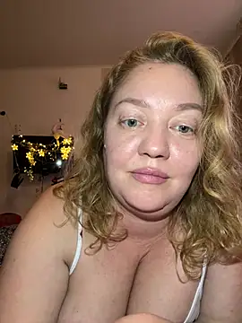 BBBWOOW - ✨tits play✨