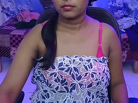 Yours-ashi - Boobs show
