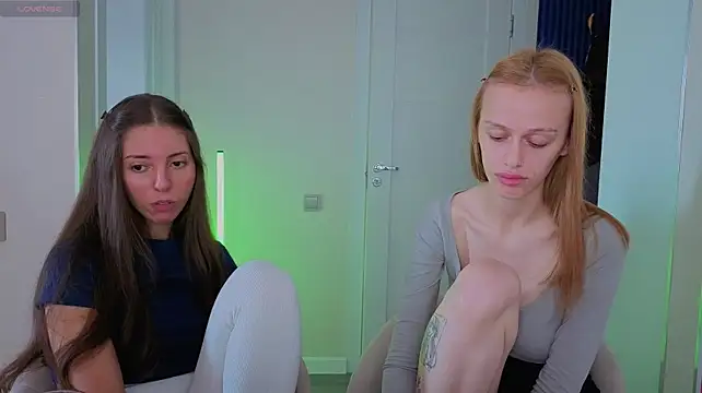 Fcjuicy_pussy - kissing