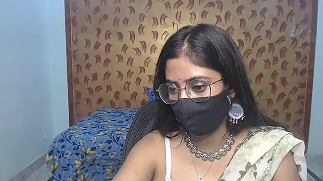 Deevisha-queen's Live XXX Chat